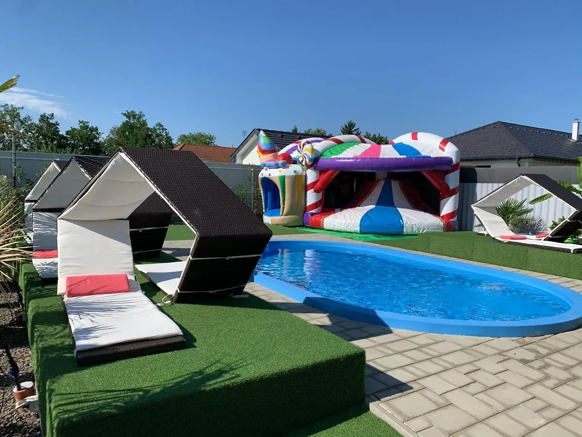 Armada Premium Apartman Hajdúszoboszló 0*,