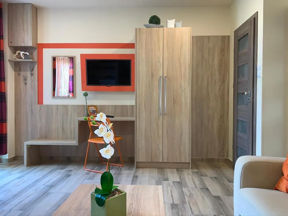 Armada Premium Apartman Hajdúszoboszló 0*,
